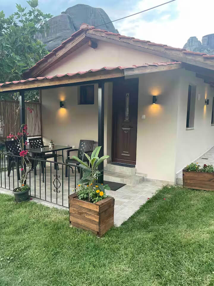 Photo 3 of 20 — Mandilas House - Spiridon