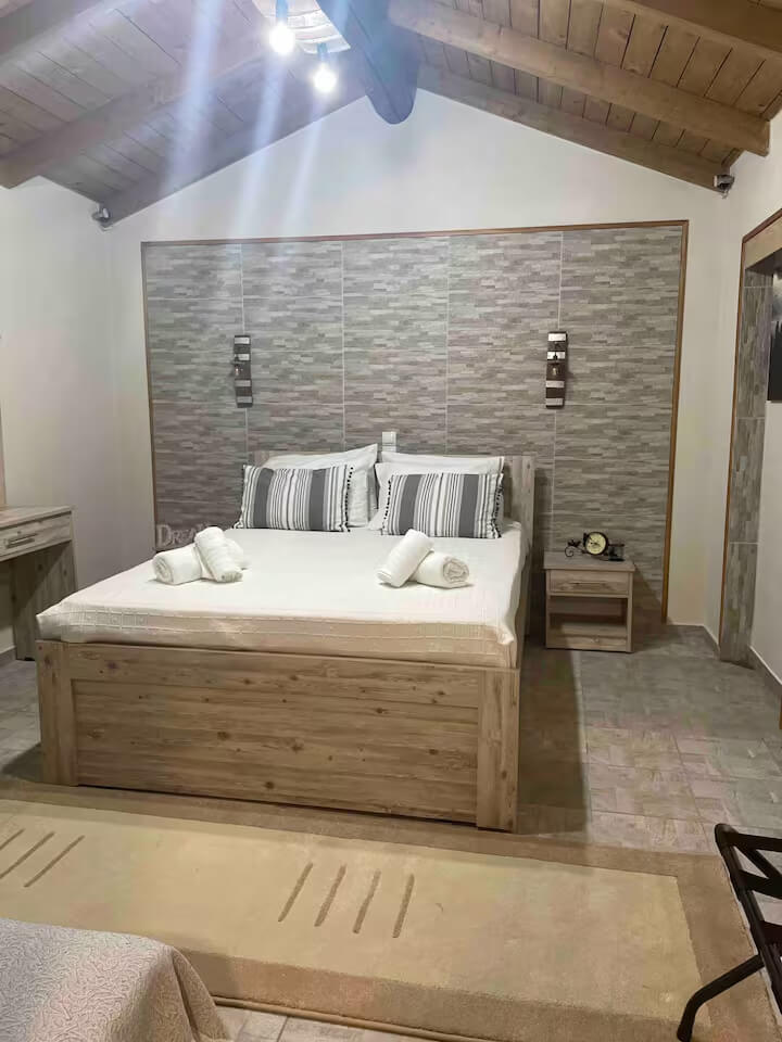 Photo 16 of 20 — Mandilas House - Spiridon